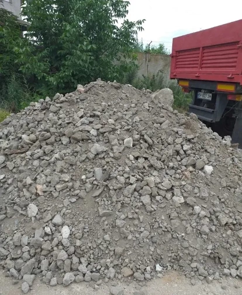 Экскаватор . Копка. Чистка участка