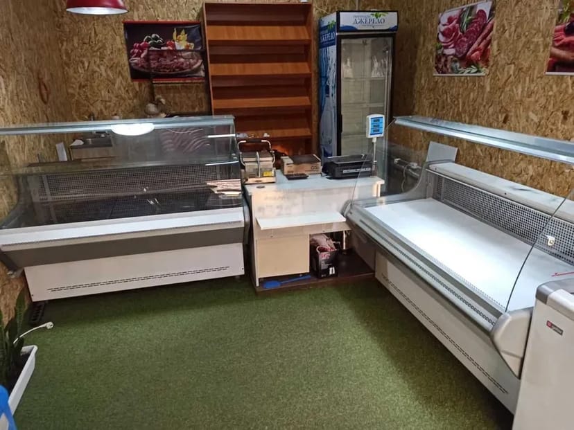 Холодильне обладнання, холодильні вітрини