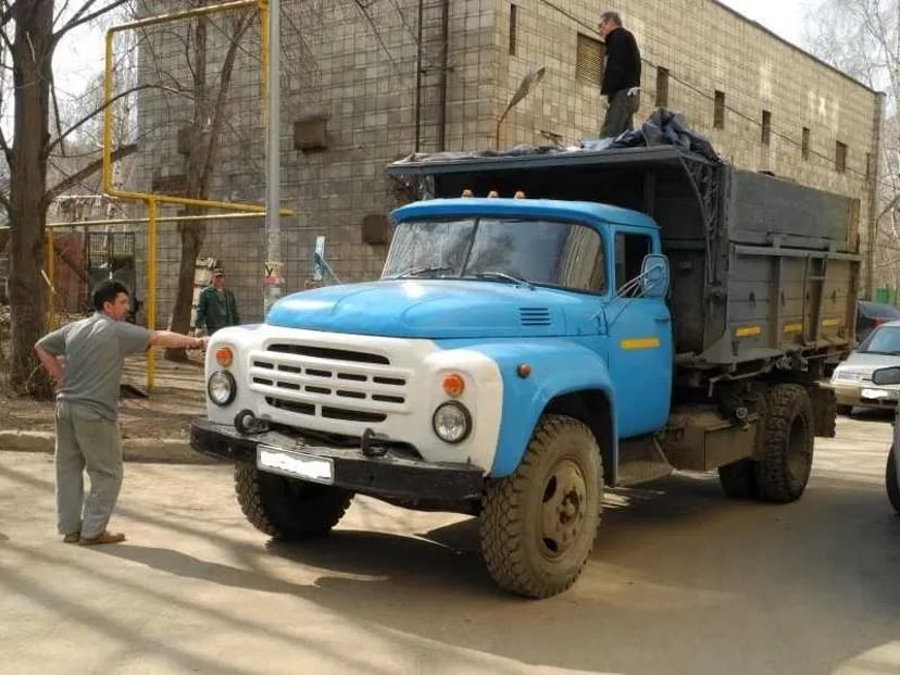 Вивіз сміття, старого мотлоху, вантажоперевезення, екскаватор, відсів, пісок