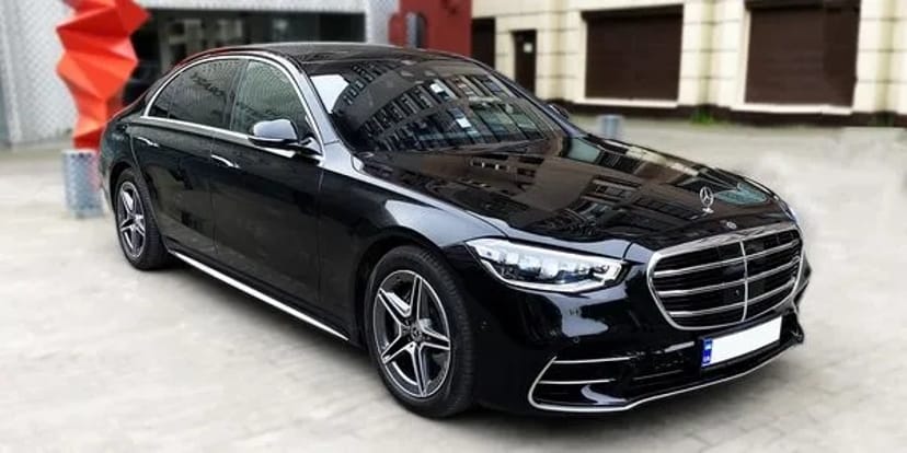 176 Авто на весілля Mercedes Benz W223 S Class 400d