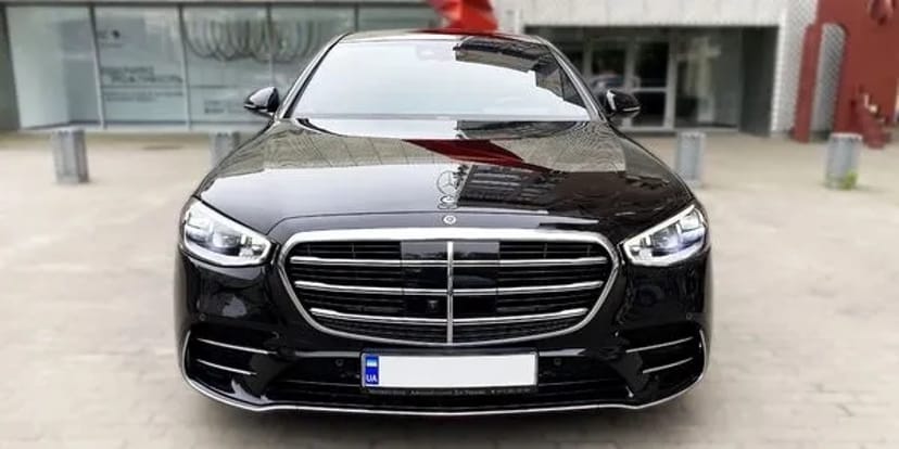 176 Авто на весілля Mercedes Benz W223 S Class 400d