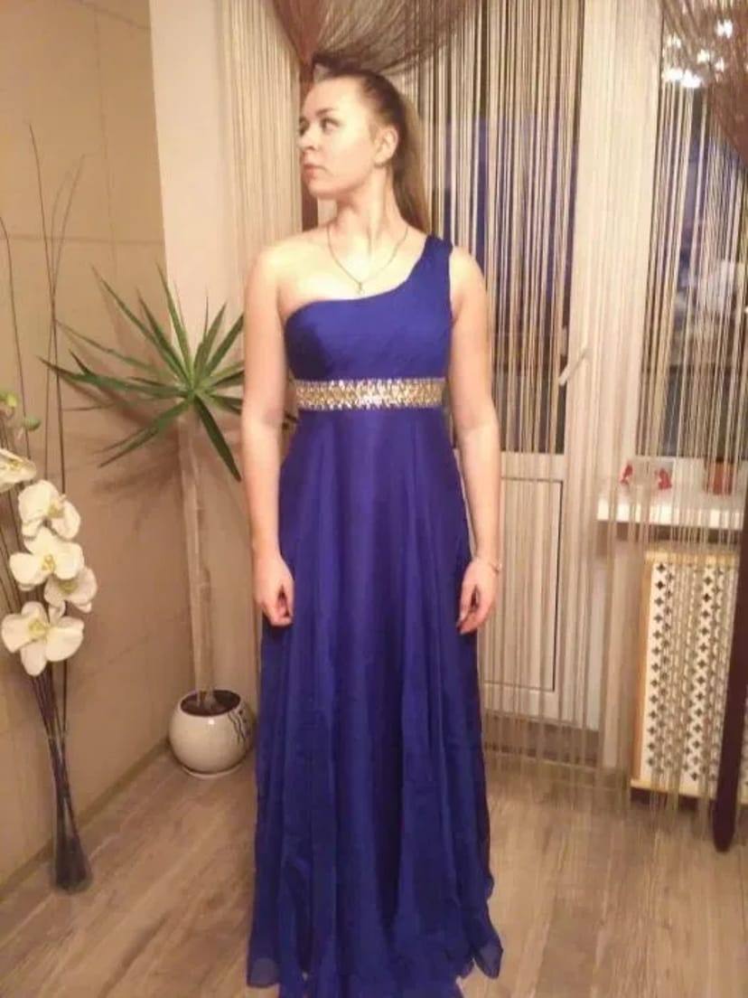 Дуже красива сукня на випуск або весілля на дівчину зріст від 170с