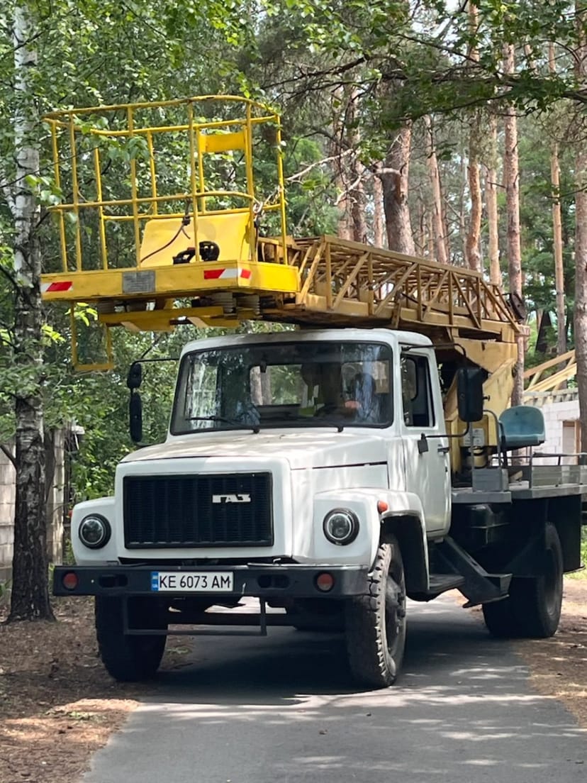 Автовишка з Оператором