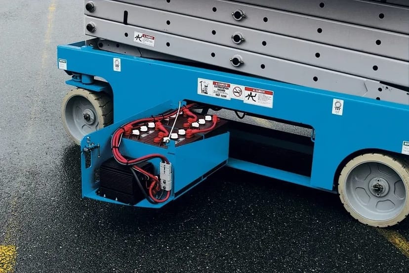 Підйомники для робіт на висоті, (ножичні, колінчасті)