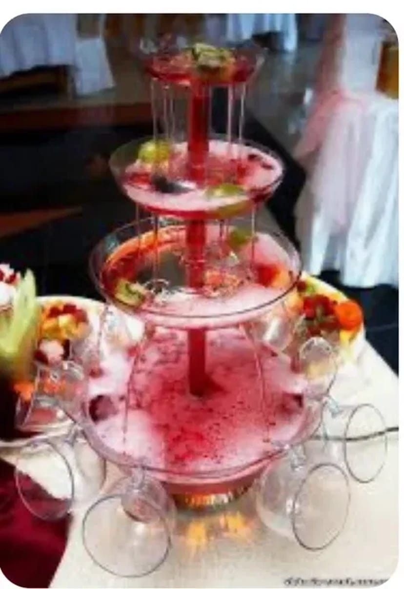 Шоколадний фонтан для свят