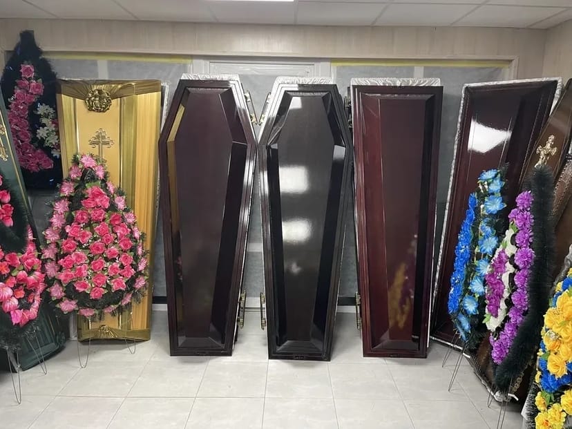 Катафалк , Перевезення померлих, Ритуальні послуги