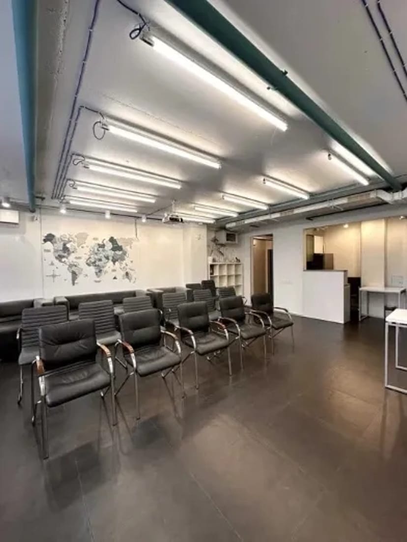 Офісне приміщення 77 м2 в ЖК Київська Венеція