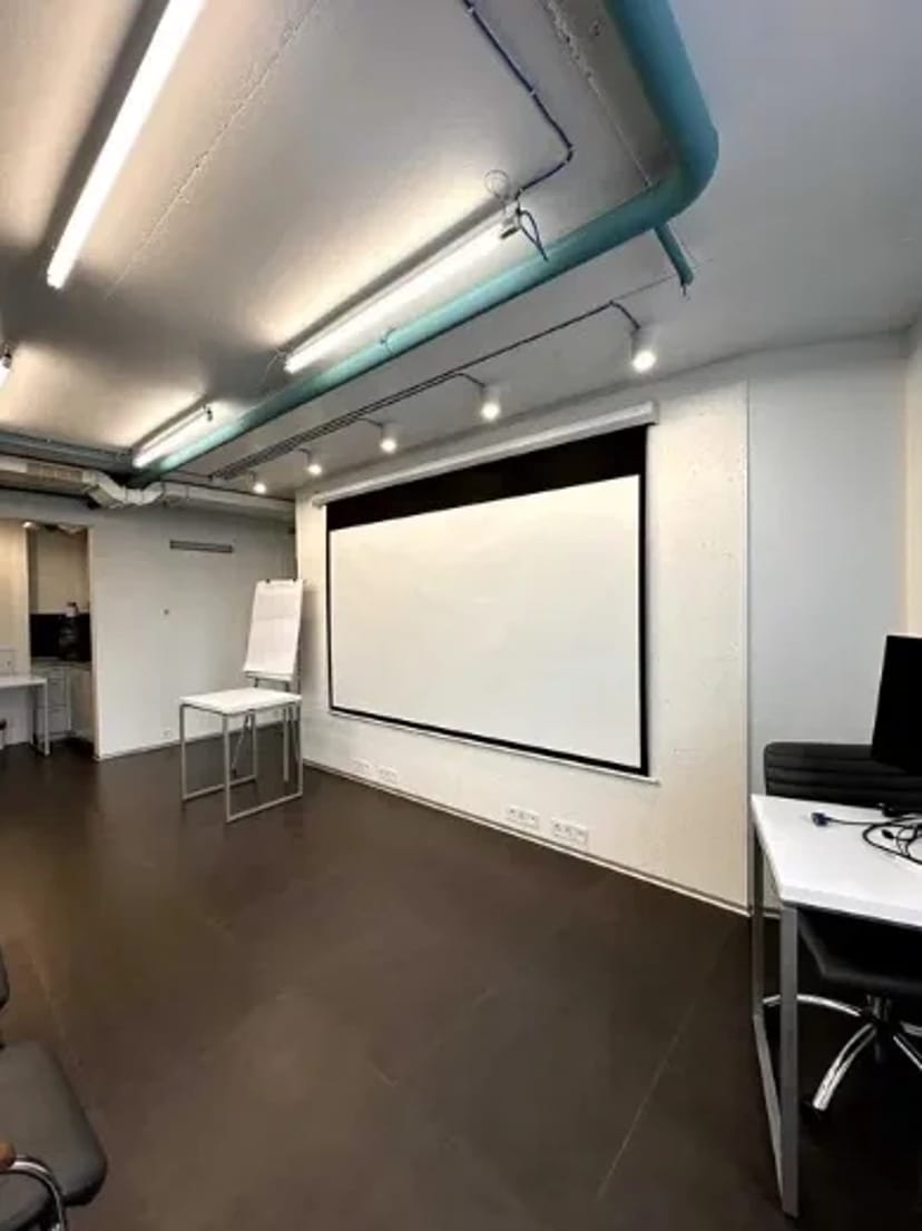 Офісне приміщення 77 м2 в ЖК Київська Венеція