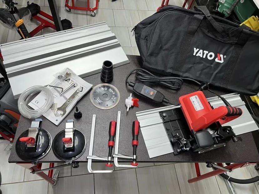 Плиткоріз YATO YT-821591 з направляючою Регулювання кута 45°