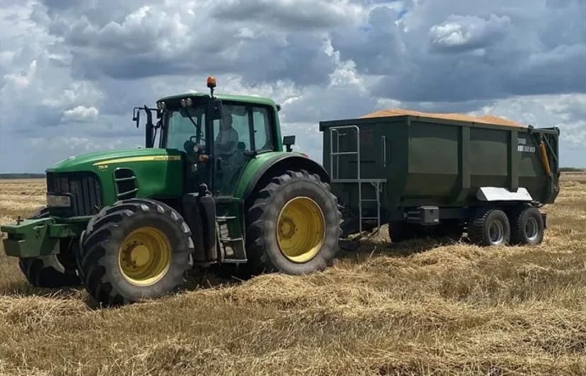 Тракторний самоскидний причеп ТСП-26 - Зерновоз