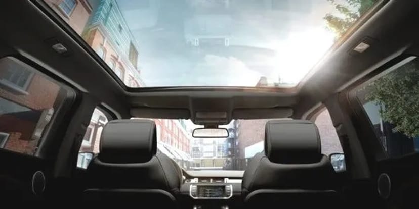 240 Позашляховик на весілля Range Rover Evoque Coupe