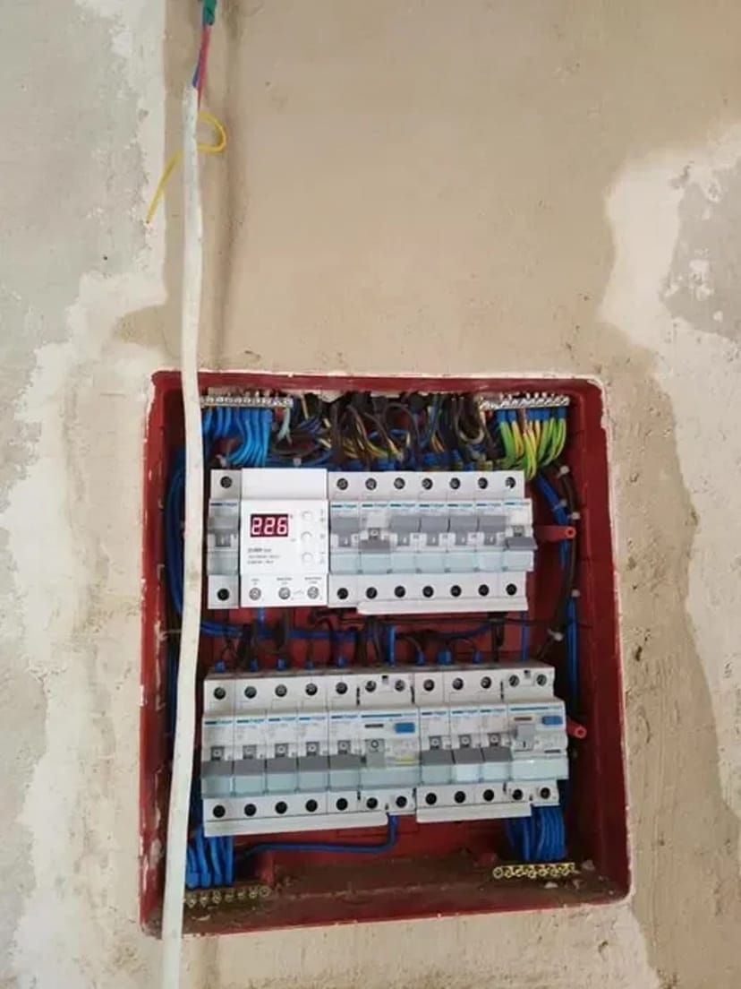 Електромонтаж під ключ-Івано-Франківськ. Послуги електрика.