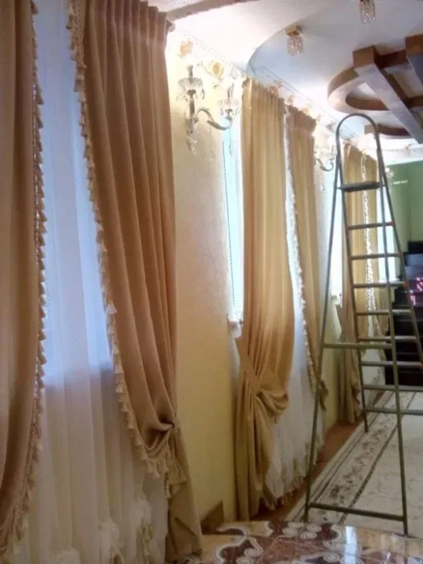 Стирка и химчистка штор «под ключ»: Снимаем, стираем, гладим!