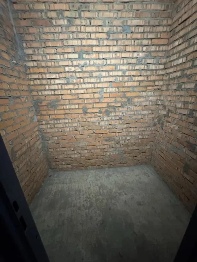 Комора у ЖК Акварелі 2: сухе підвальне приміщення для ваших речей