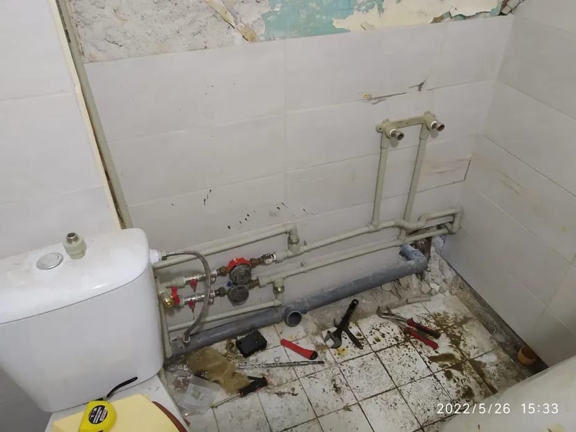 Сантехник, установка бойлеров, все виды работ. Гарантия.