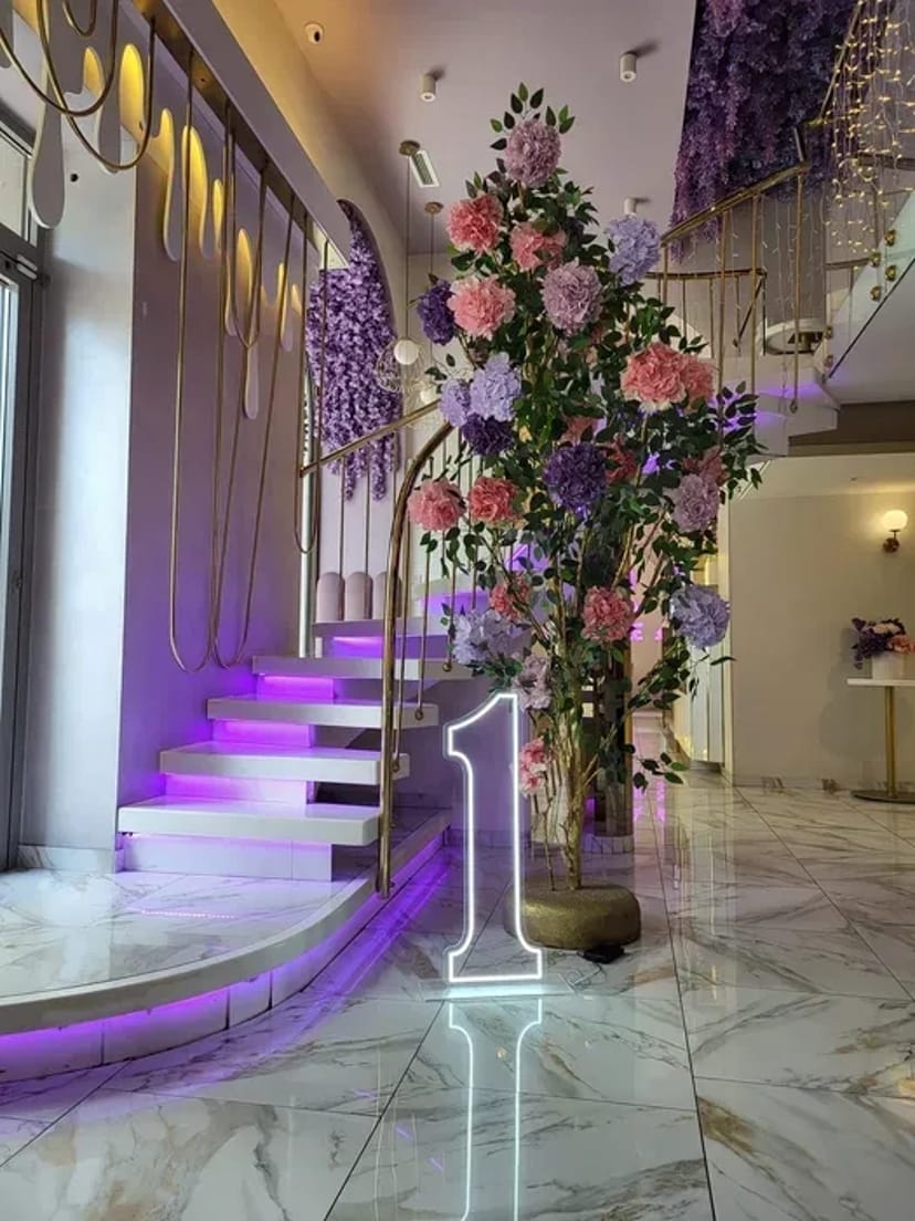 Світлодіодна LED цифра декор фотозона