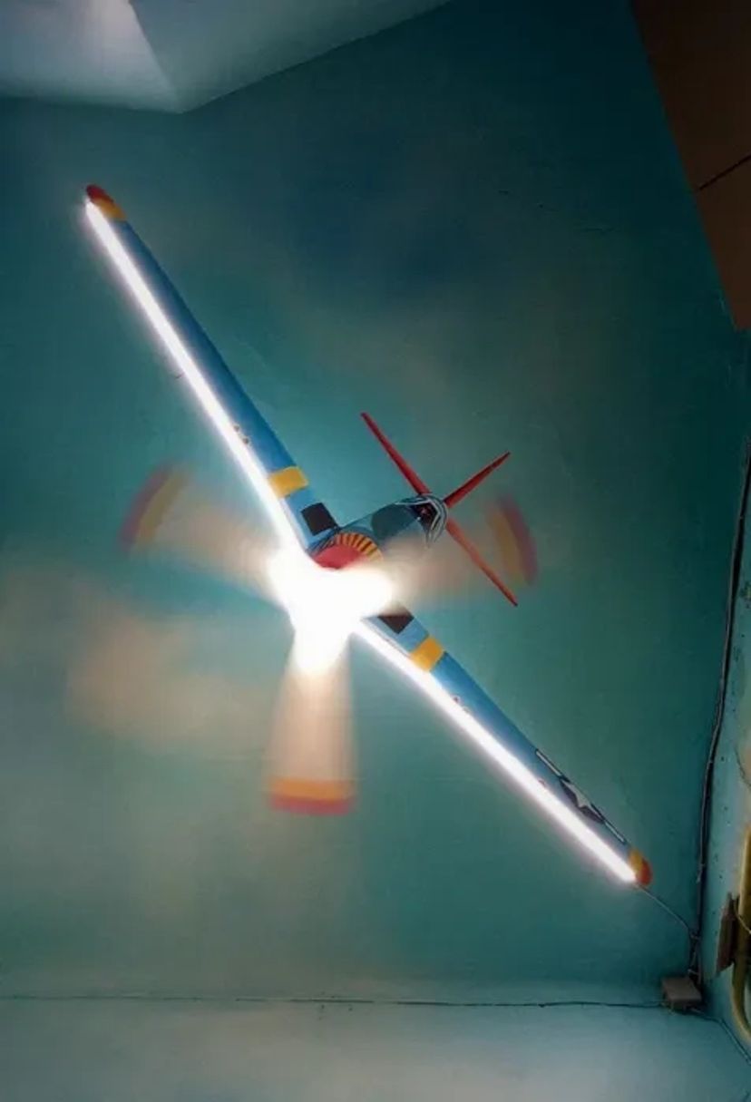 Професійний розпис стін та стель, інтер'єрний живопис і барельєфи