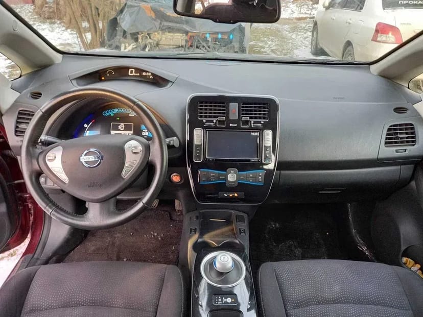 Nissan leaf 2016 30 квт/ч usa выкуп