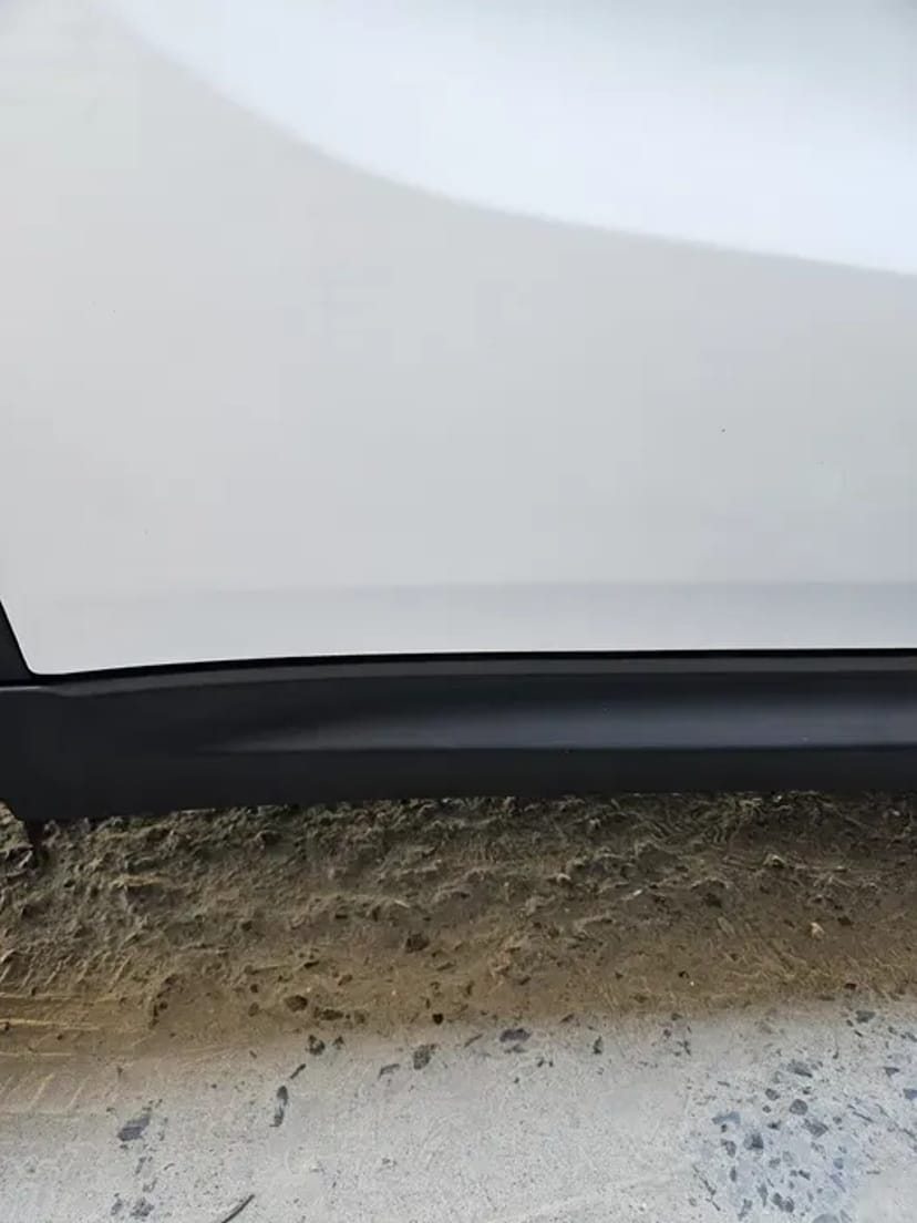 Точкове фарбування пошкоджених ділянок авто: ремонт сколів та глибоких подряпин