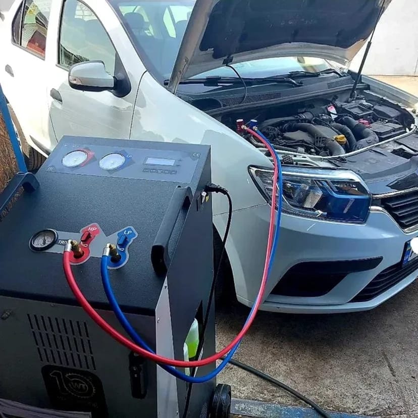 Заправка автокондиционеров профессиональной итальянской установкой