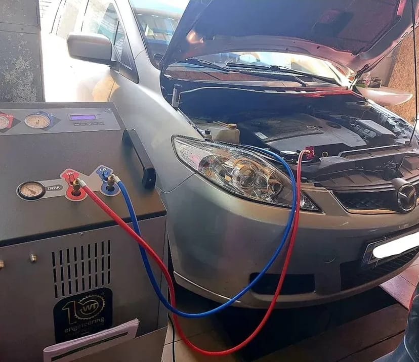 Заправка автокондиционеров профессиональной итальянской установкой