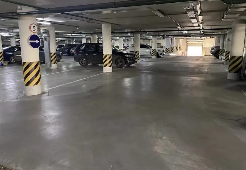 Паркомісце в підземному паркінгу ЖК «Венеція»