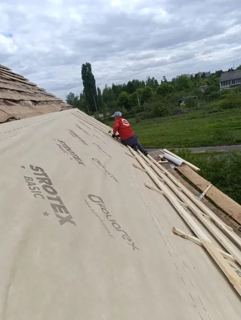 Покрівельні роботи: дах під ключ