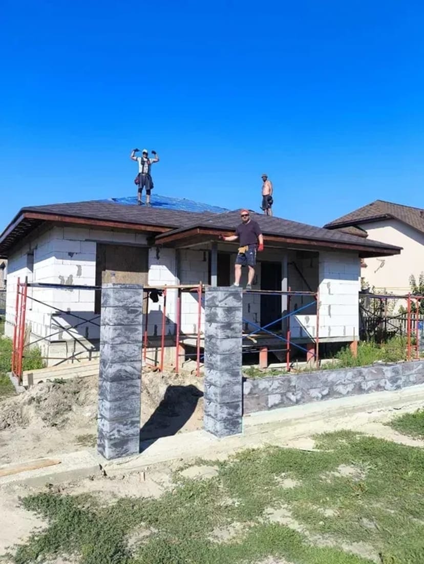 Покрівельні роботи: дах під ключ