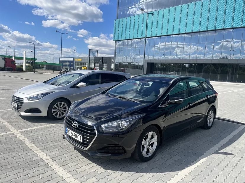 Авто Hyundai під таксі