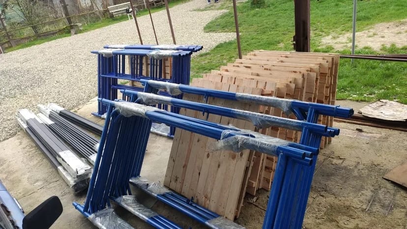 Риштування, ліси будівельні, ( риштовка, ліса )