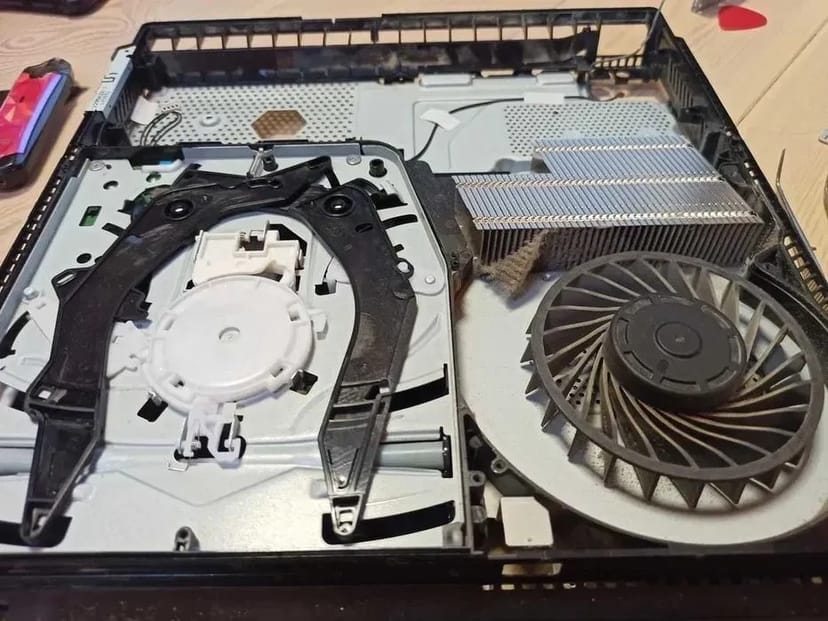 Очистка та ремонт PS 4, PS 5 ,Xbox series та джойстиків