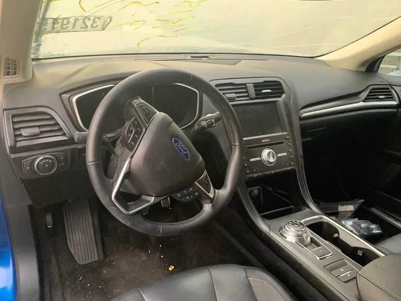 Восстановление систем безопасности авто: ремонт подушек, ремней и разблокировка SRS!