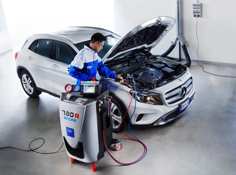 Заправка автокондиціонера фреоном