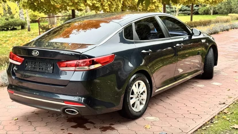 Авто Київ 4700 грн