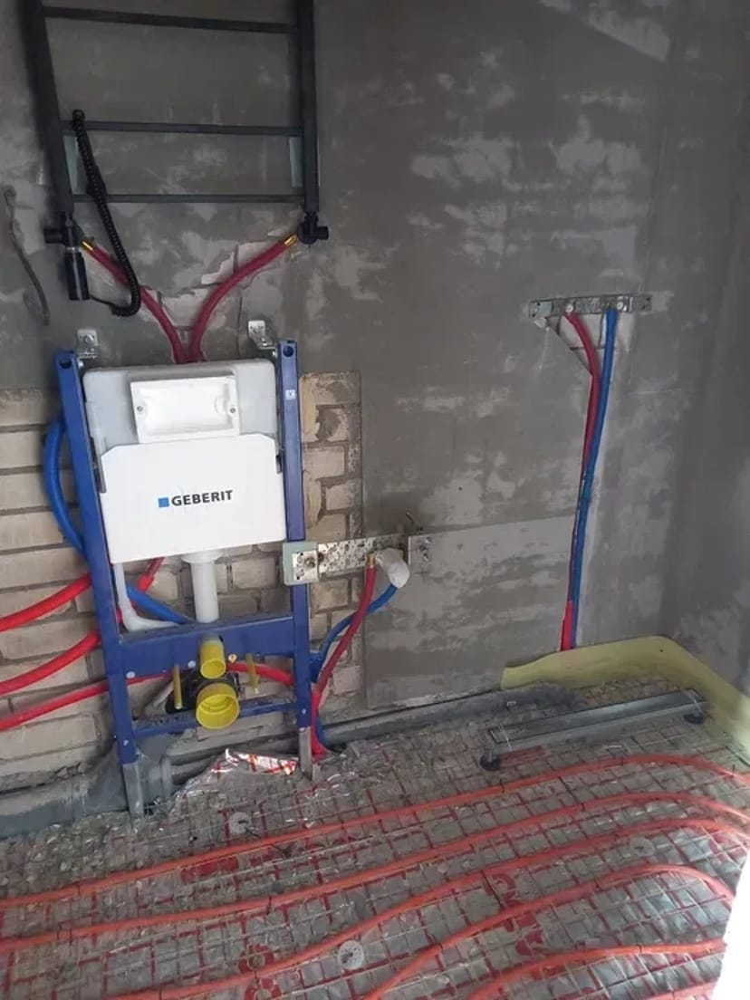 САНТЕХНІК весь різновид робіт