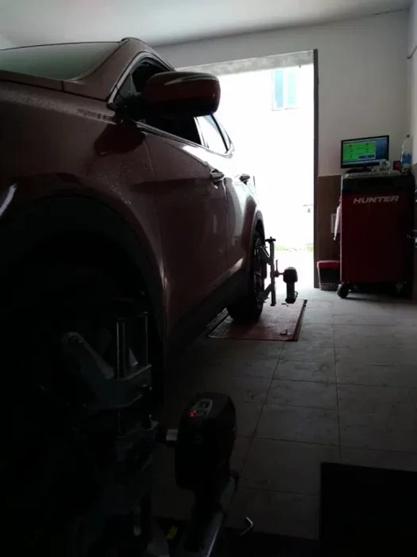 Реставрація шарових опор (ричагів), розвал, та ремонт ходової