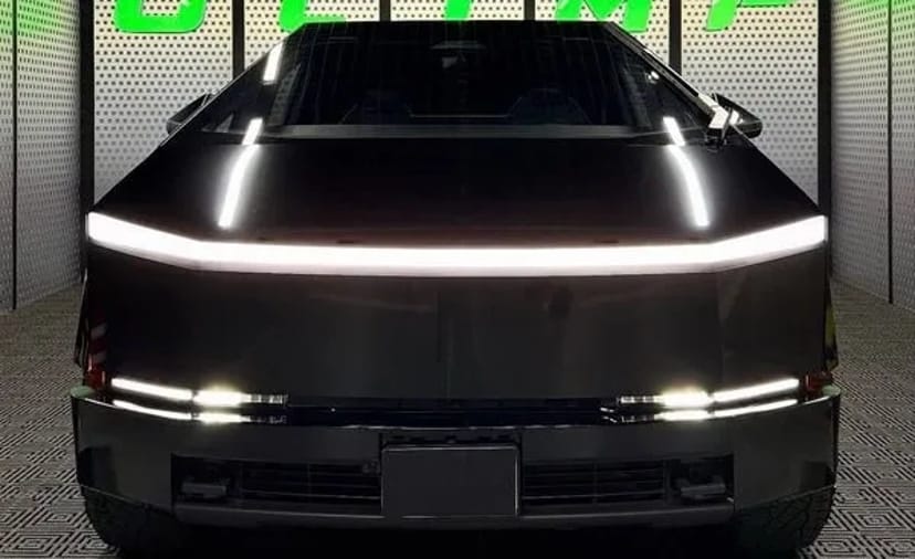 351 Tesla Cybertruck чорний без водія на фотосесію зйомки на фотосесію