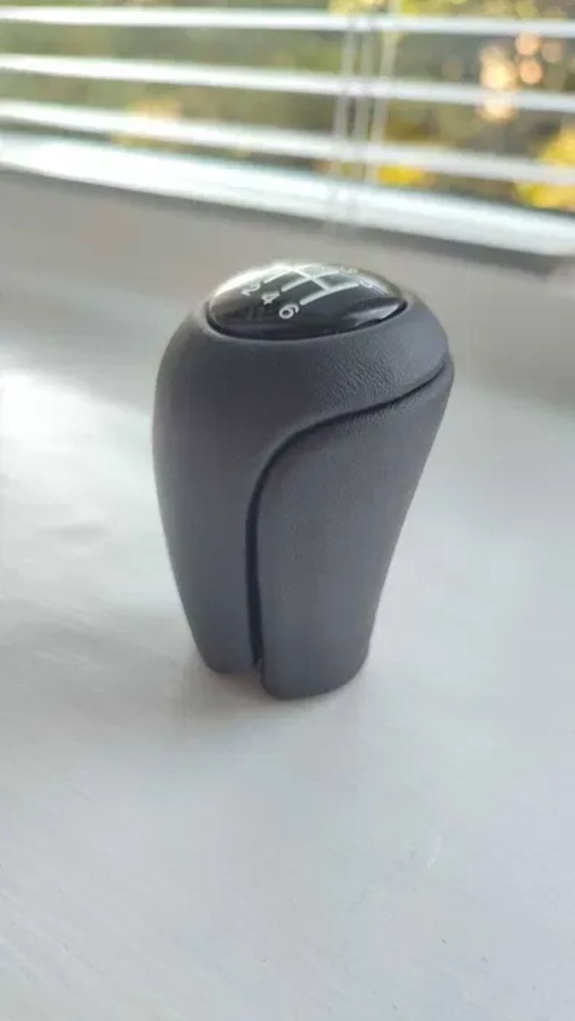 Перетяжка ручок МКПП, АКПП в шкіру, замінник