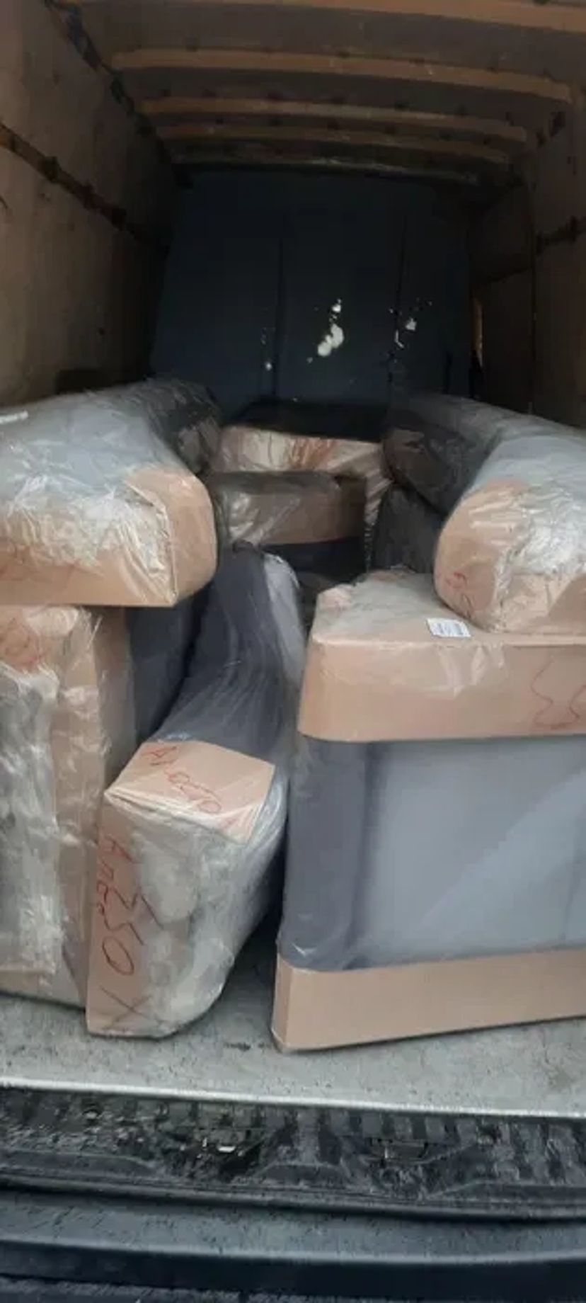 Домашні Офісні Переїзди. Здійснюємо перевезення по всій Україні - 17 грн/км