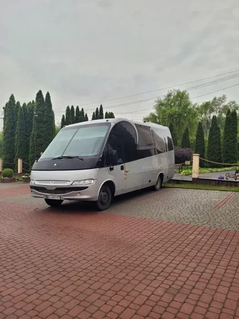 Пасажирські перевезення мікроавтобус