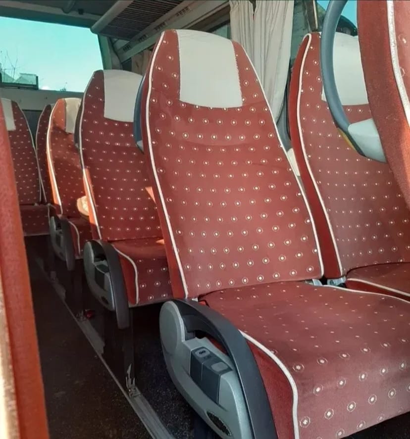 Пасажирські перевезення мікроавтобус