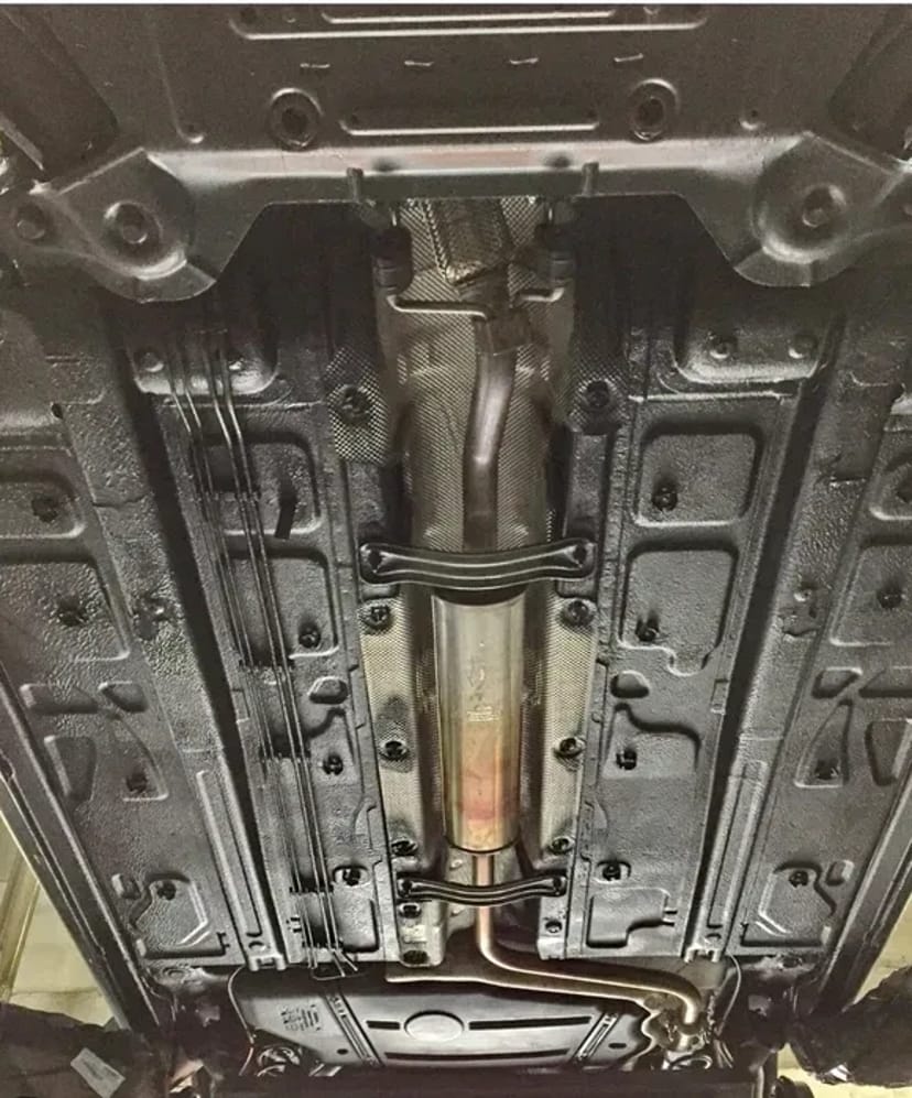 Антикорозійна обробка захист днища порогів піскоструменю