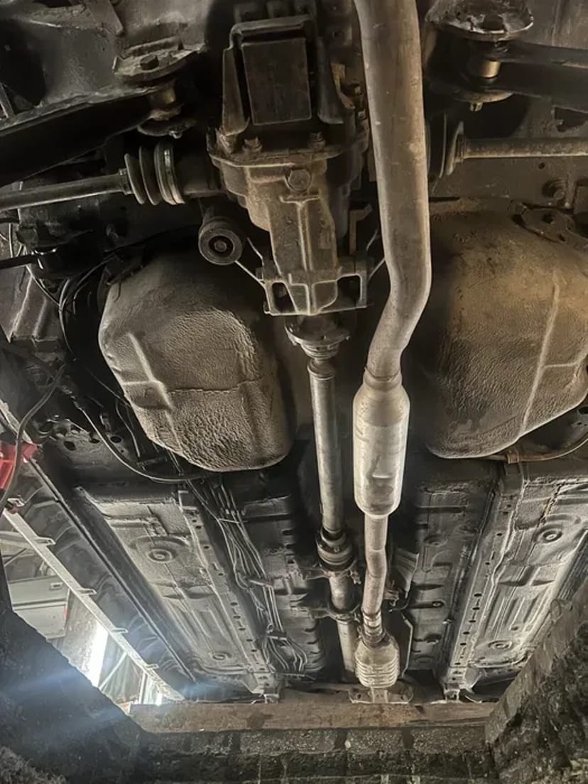 Антикорозійна обробка днища та арок автомобіля захистить Ваше авто