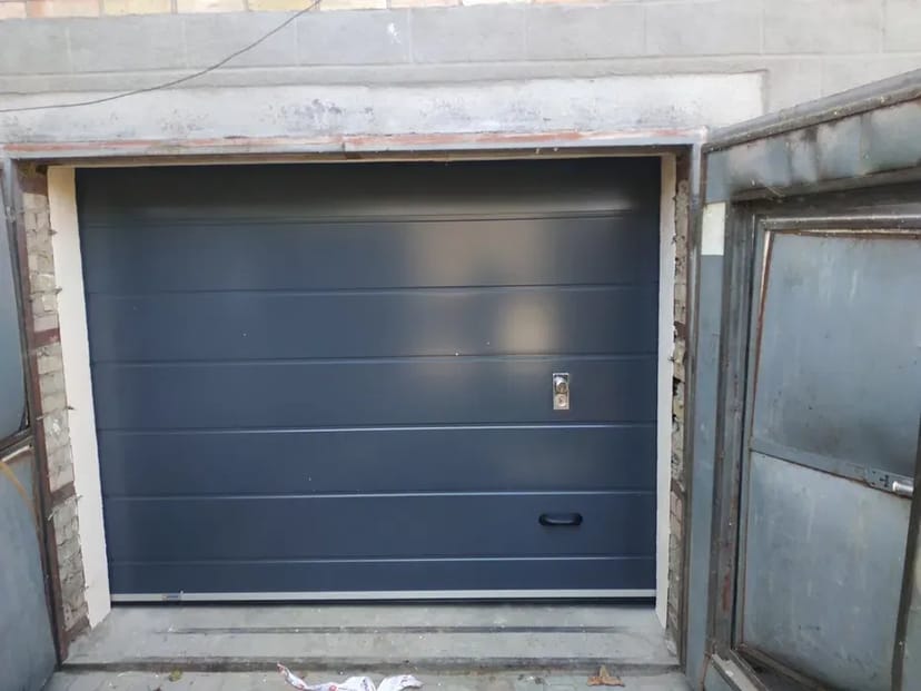 Якісний ремонт секційних воріт Hormann та Riterna будь-якої складності