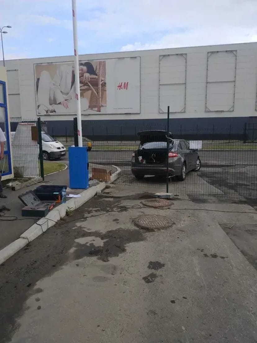 Якісний ремонт секційних воріт Hormann та Riterna будь-якої складності