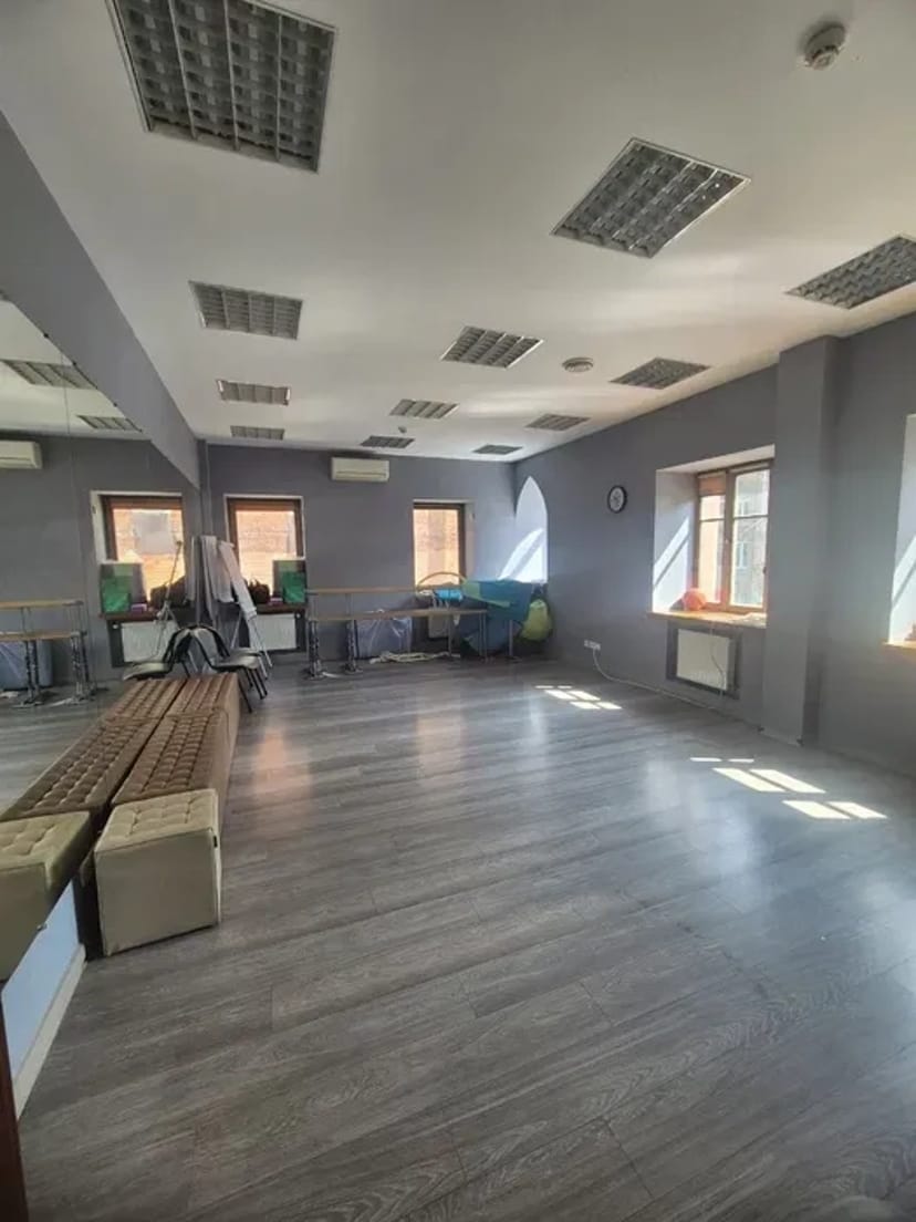 Прибирання квартир, будинків