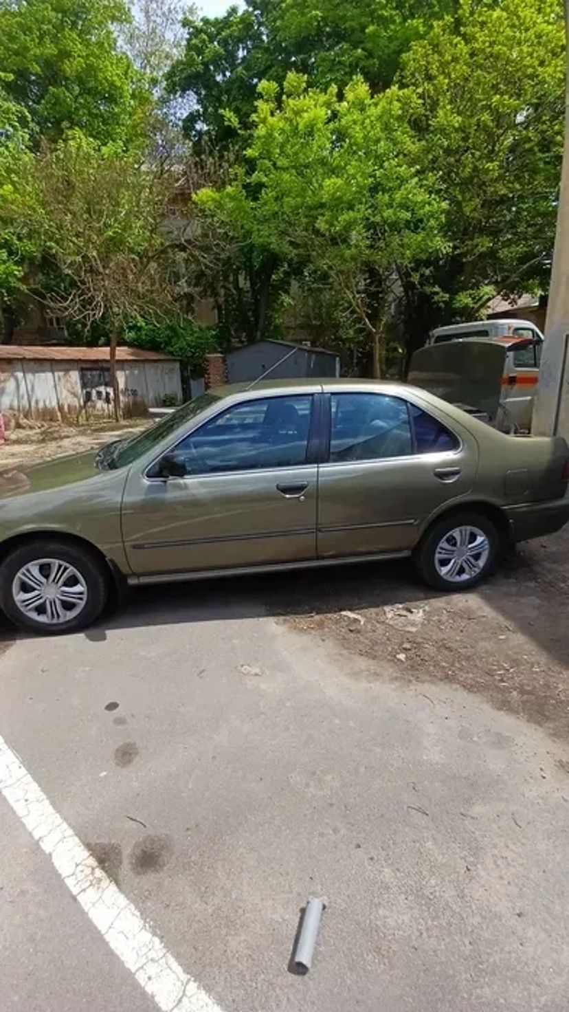 Nissan Sunny 1996 года выпуска – надежный седан, в отличном техническом состоянии!