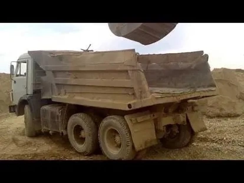  Екскаватори КамАЗ Газель, ЗіЛ