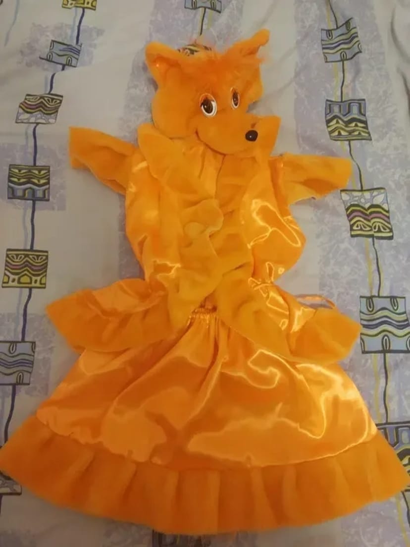 Костюм лисички і плаття сніжинки