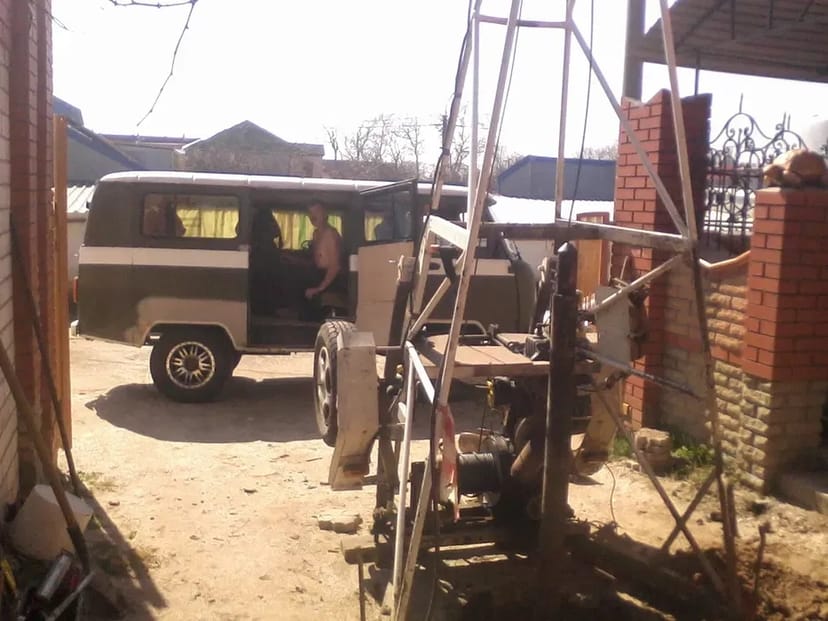 Ямобур, свердловина, дренаж, дощова яма, ливнівка.